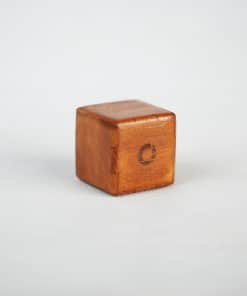 شیکر مکعبی رمیدو فندقی