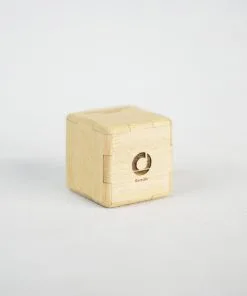 شیکر مکعبی رمیدو رنگ چوب